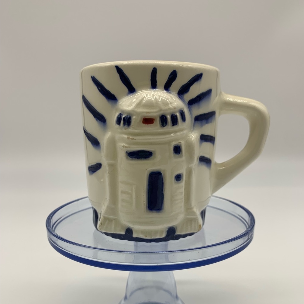 Vintage R2-D2 Mug
